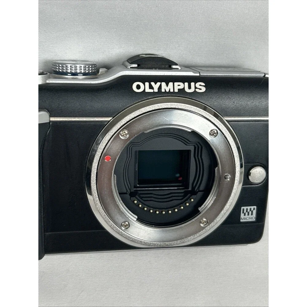 Olympus PEN E PL1 Digital Camera with Lens and Battery